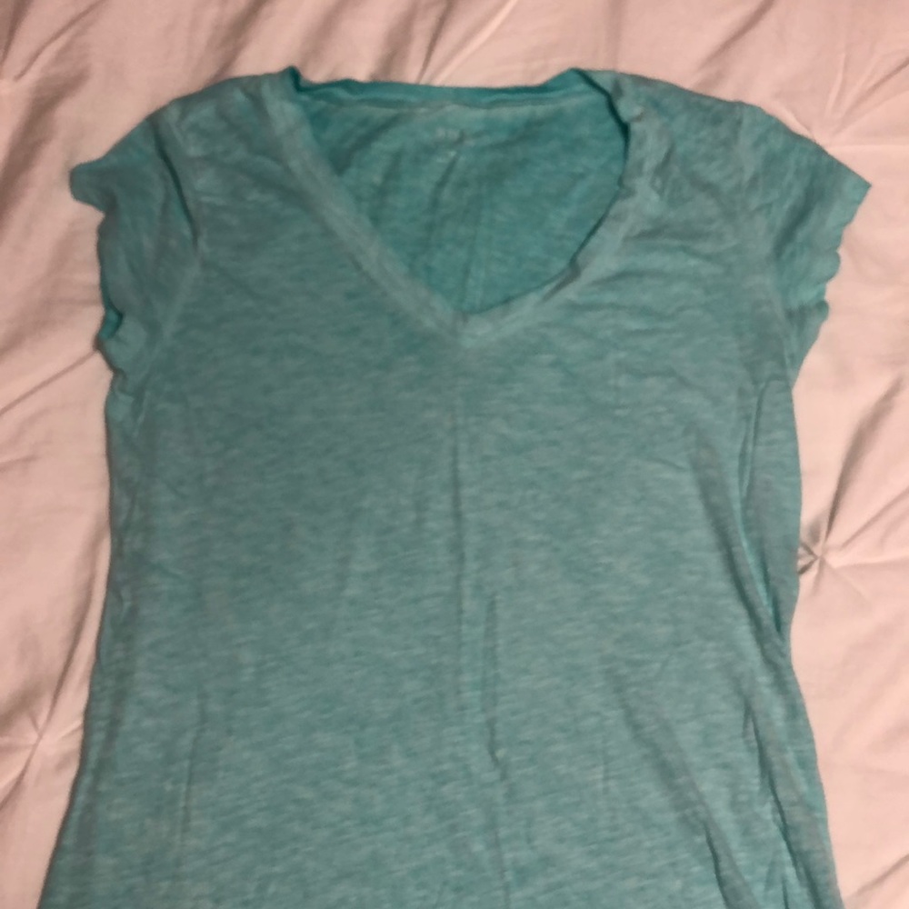 V-neck T-shirt